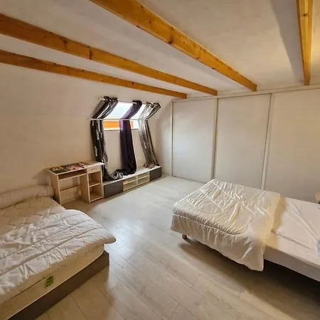 펜션 Grande Maison De Village Avec Piscine Chauffee Faucon-de-Barcelonnette